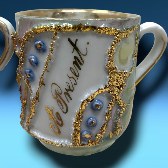 Lot 2 Vintage Mini Lusterware Cups "Forget Me Not" "A Present" Gilt Trim Germany - Picture 3 of 9